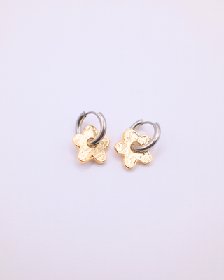 Gold Flower Huggies