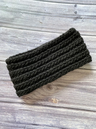 Black Merino Wool Chunky Knit Braided Hearts Infinity Scarf