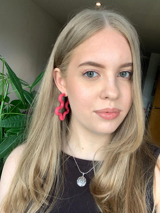 Wiggle Earrings