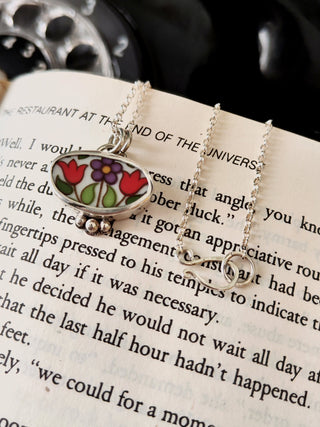 Broken Plates: Fireglow Necklace 03