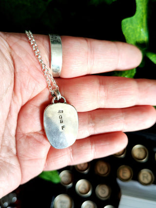 Broken Plates: Fireglow Necklace 04
