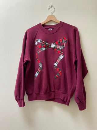 Burgundy Sweatshirt with Tartan bow appliqué, Medium