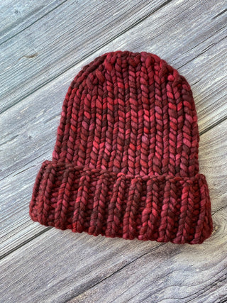 Chunky Merino Wool Rib Beanie in Stitch Red