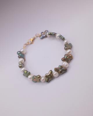 Cross Pearl Bracelet