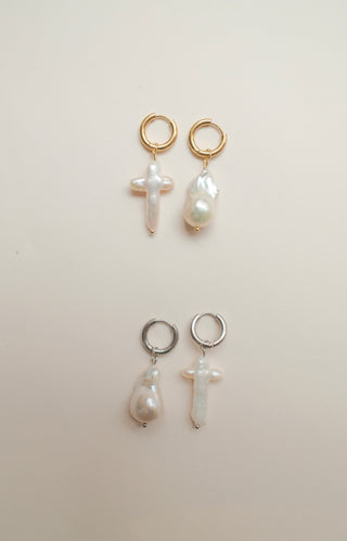 Nought & Cross Pearl Earrings