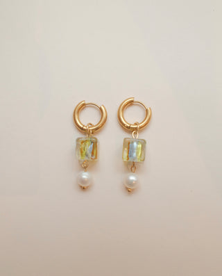 Cherry Cube Pearl Earrings - Green