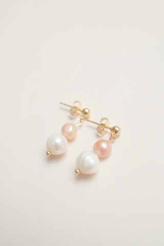 Elsa Pearl Earrings
