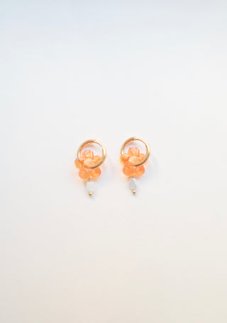 Roa Flower Pearl Hoops