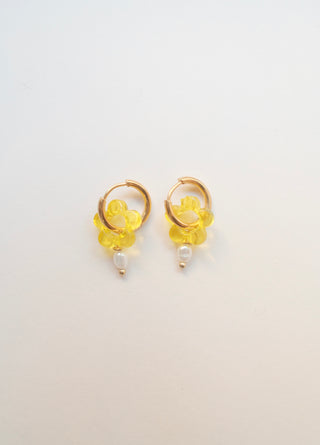 Roa Flower Pearl Hoops