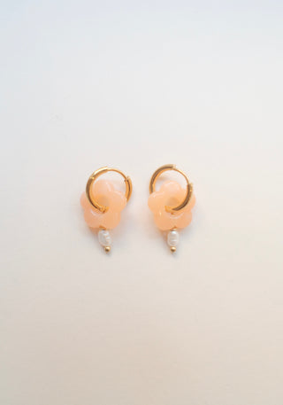 Roa Flower Pearl Hoops