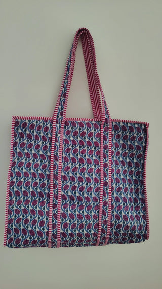BLUE PINK LOTUS FLORAL TOTE