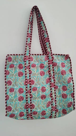 TURQUOISE FLORAL TOTE