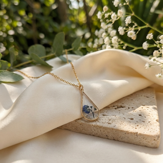 Forget Me Not Plant Waterdrop necklace