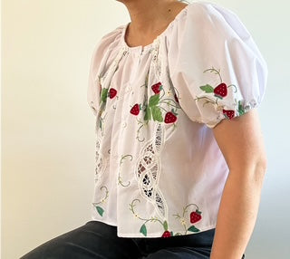 Gathered Puffed Sleeved Strawberry Blouse