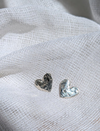 Gra Silver Heart Studs