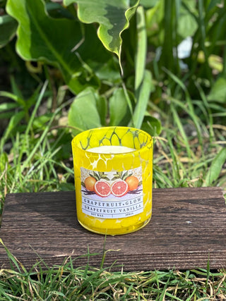 Grapefruit Glow Scented Candle