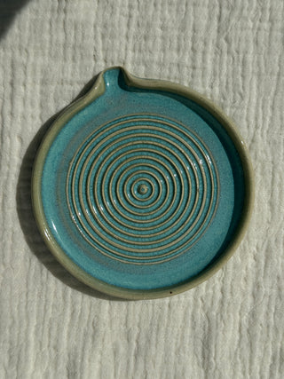 Ceramic Garlic/Ginger Grater with Brush