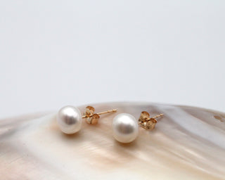 Classic Pearl Studs