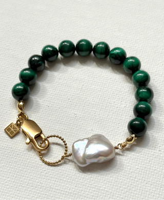 Lara Bracelet With A Keshi Pearl Malachite
