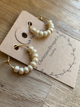 Medium big beaded gold hoops - pearl
