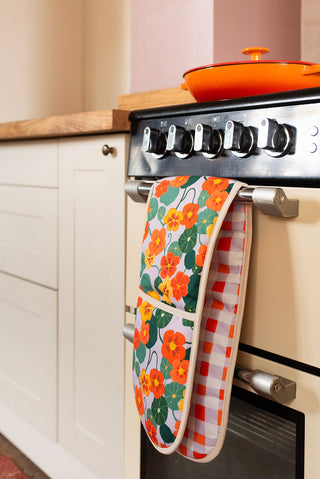 Nasturtiums Oven Gloves