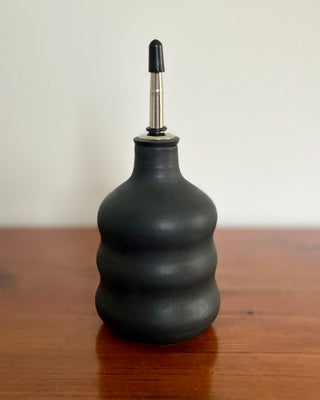 Wavy Oil Bottle - Coal