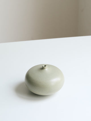 PEBBLE POT