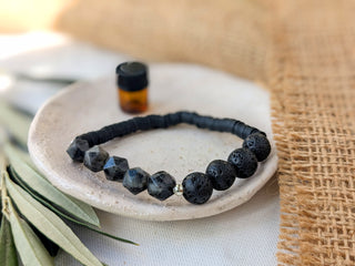 Black Essential Oil Diffuser Bracelet - Labradorite, Lava bead & Heishi