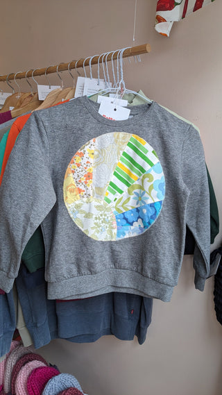 Kid’s Grey Sweatshirt with Rainbow Sunrise Patchwork, 6-7 yrs