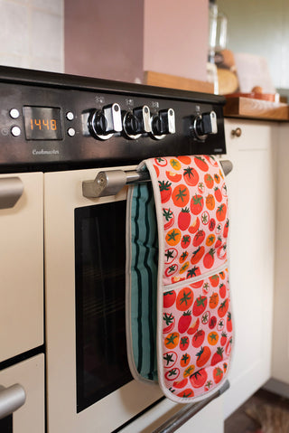 Pomodoro Tomatoes Oven Gloves