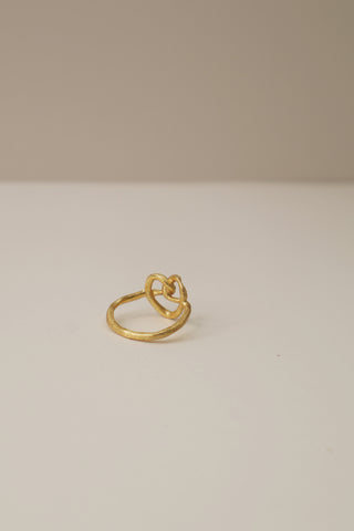 Pretzel Ring - 14k gold plated
