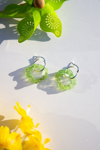 SCRUNCHIE HOOP EARRINGS - KIWI