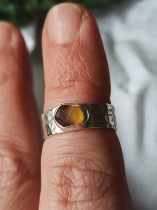 Sea Glass Ring - Hammered Band Size M Amber