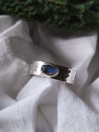Sea Glass Ring - Hammered Band Size R