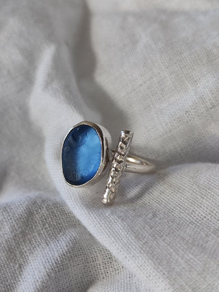 Sea Glass T-Ring Size H-J