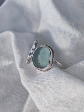 Sea Glass T-Ring Size S-U