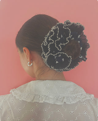 Spotty Dotty Plisse Scrunchie