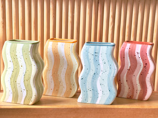 Short Wavy Vase