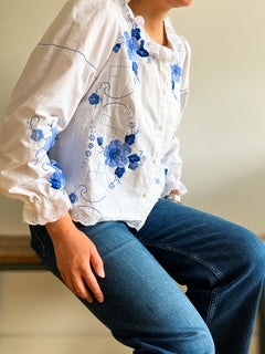 White Frill Collar Blouse with Blue Applique