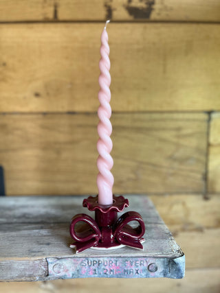 Single bow candlestick