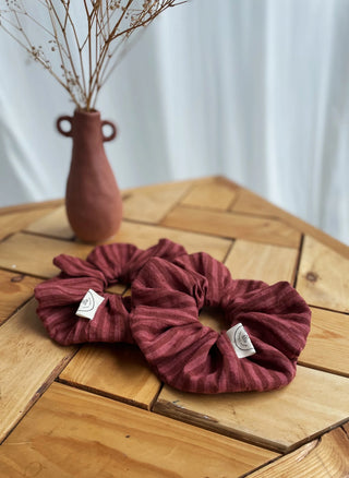 Oversized Scrunchie Cherry Stripe