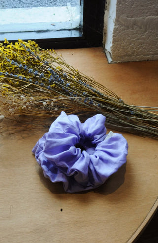 Oversized Scrunchie Parma Violet