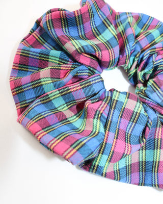 Scrunchie - Rainbow tartan