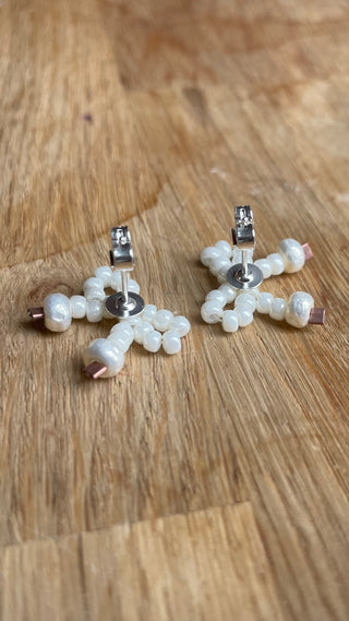 White pearl mini bow studded earrings